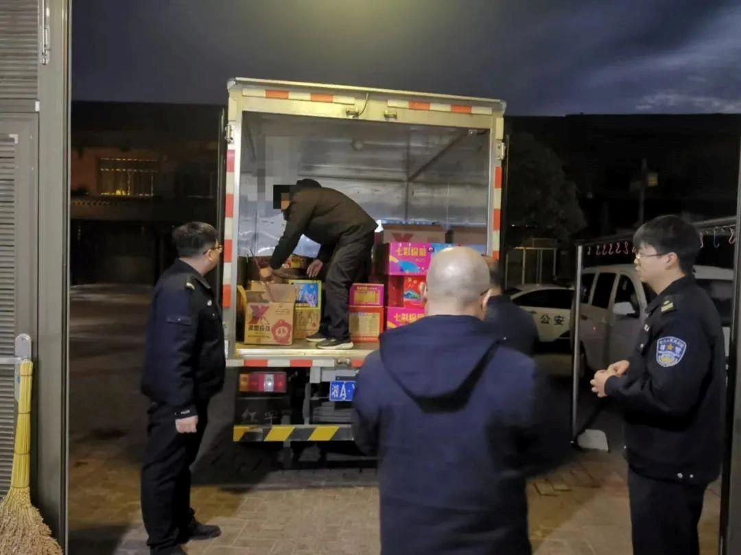 歲末年初高發(fā)！關(guān)于煙花爆竹 這些&ldquo;花招&rdquo;違法了&rarr;