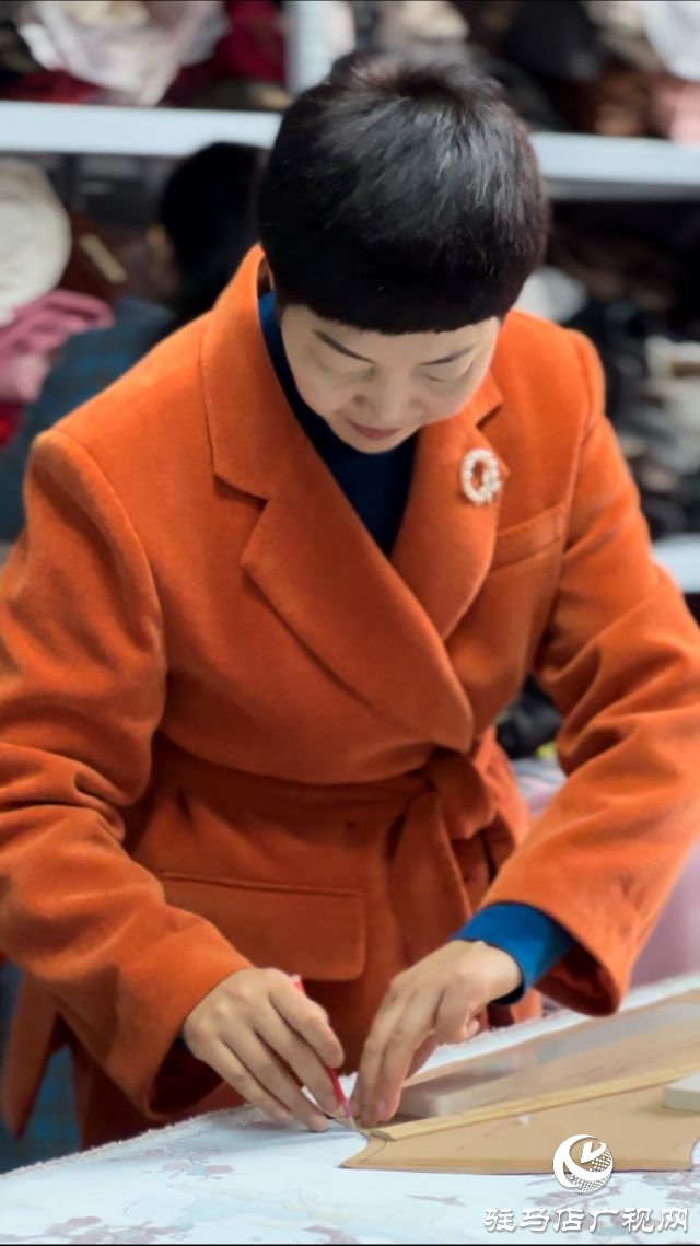 服裝設(shè)計的魅力：體現(xiàn)個性品味 滿足精神需求