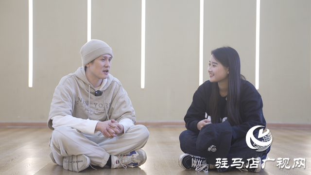從“非主流“到“主流”，這位街舞達(dá)人用傳承照亮舞蹈世界
