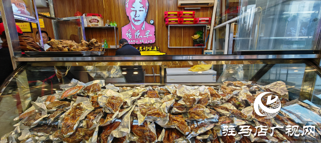 省級非遺&ldquo;獨臂張&rdquo;燒雞：七代傳承百余年歷史 每年10萬只燒雞走上市民餐桌