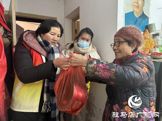 &ldquo;幸福來敲門&rdquo;  溫暖老人心