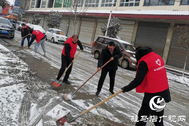新蔡縣孫召鎮(zhèn)：清雪除冰顯擔(dān)當(dāng) 道路清運(yùn)做保障