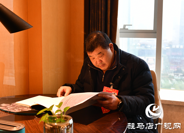 傳民意 話期待！駐馬店市人大代表向大會報到