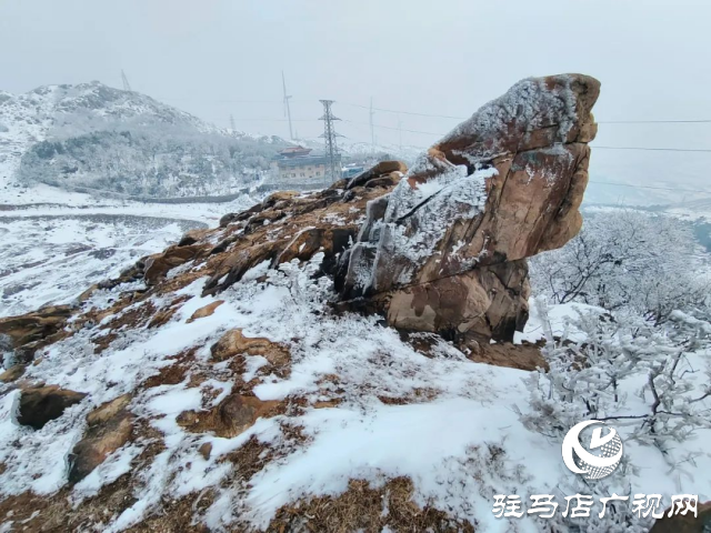 美呆了！羅漢山開(kāi)啟雪凇、霧凇雙景齊現(xiàn)模式