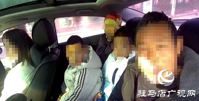 平輿交警曝光春節(jié)期間超員違法，別讓超員“擠”走安全！