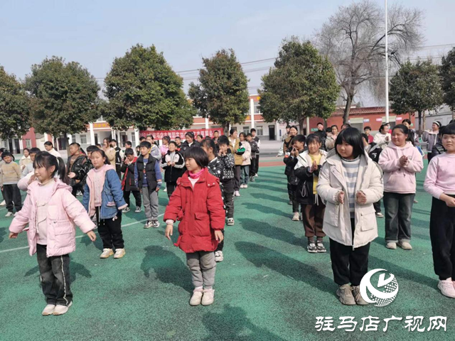 &ldquo;公益舞蹈&rdquo;進(jìn)校園 藝術(shù)文化潤(rùn)童心