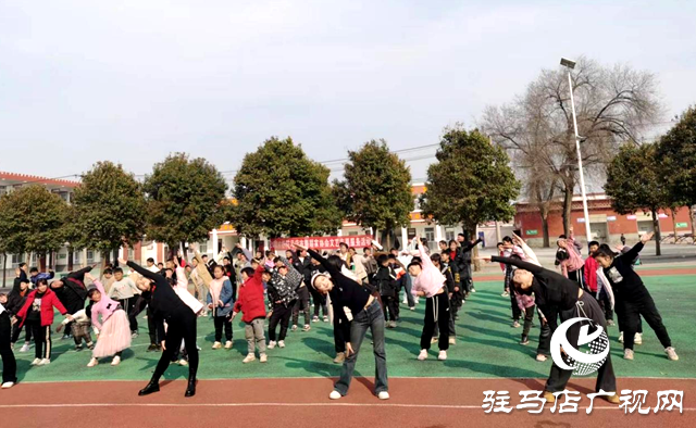 &ldquo;公益舞蹈&rdquo;進(jìn)校園 藝術(shù)文化潤(rùn)童心