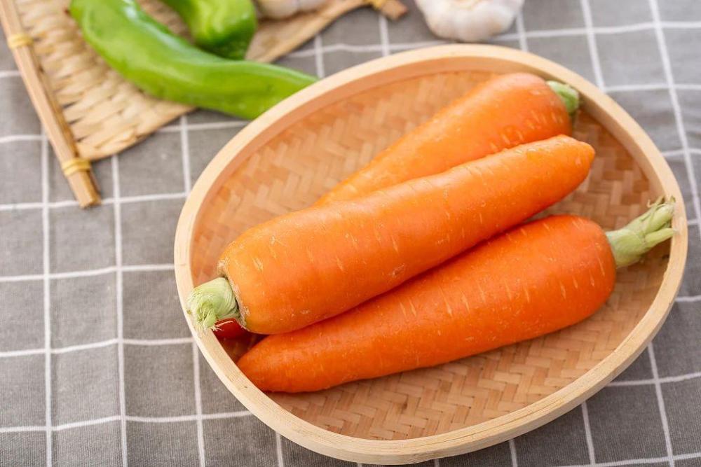 紅色、紫色、橘色，不同顏色的胡蘿卜營養(yǎng)大不同！