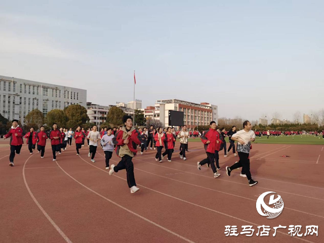 駐馬店市實驗中學：強化體育訓練 全力備戰(zhàn)中考
