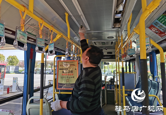 駐馬店市公交公司為公交車輛&ldquo;大體檢&rdquo;