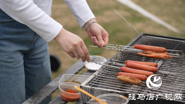 &ldquo;春日經(jīng)濟(jì)&rdquo;熱力十足 露營(yíng)&ldquo;熱出圈&rdquo;！