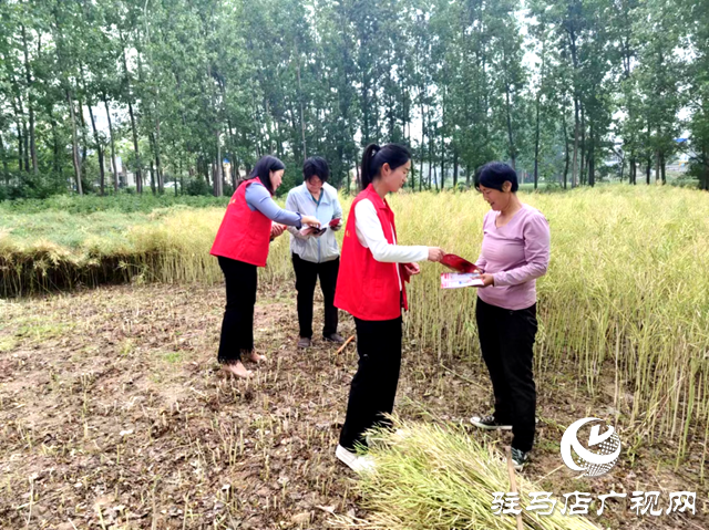 新蔡縣司法局：送法進鄉(xiāng)村 助力春耕生產