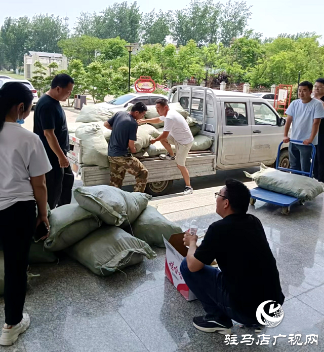 新蔡縣韓集鎮(zhèn)有序發(fā)放良種，助力農(nóng)戶增收