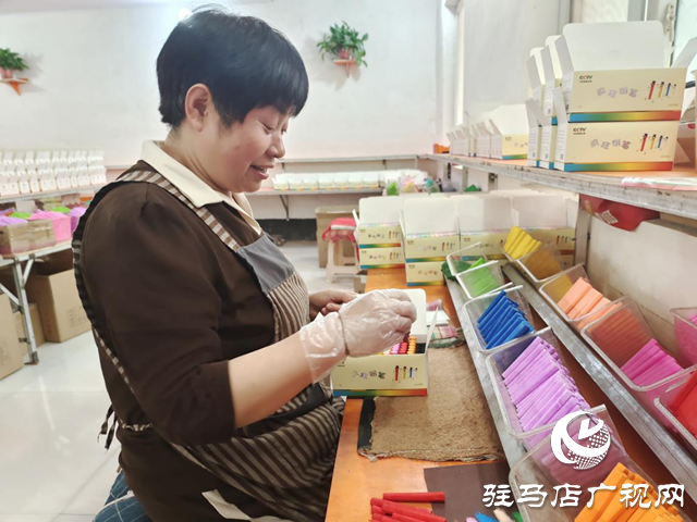 驛城區(qū)水屯鎮(zhèn)：小粉筆繪出村民多彩&ldquo;致富路&rdquo;