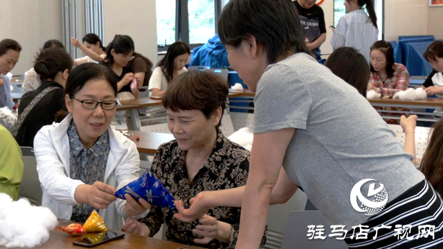 “香”約端午 共享安康——駐馬店市中心醫(yī)院開(kāi)展縫香包活動(dòng)