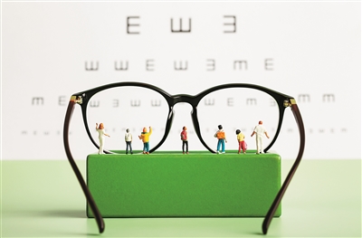 拿什么來“拯救”視力? 戶外運(yùn)動(dòng)、光療等干預(yù)措施或是扭轉(zhuǎn)近視之道