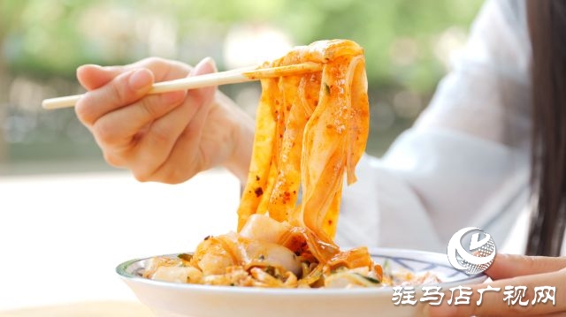 長壽之鄉(xiāng)的美食故事&mdash;&mdash;春會的涼皮情