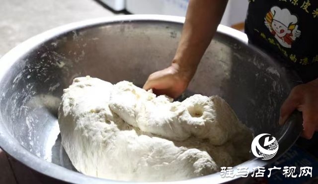 長壽之鄉(xiāng)的美食故事&mdash;&mdash;春會的涼皮情