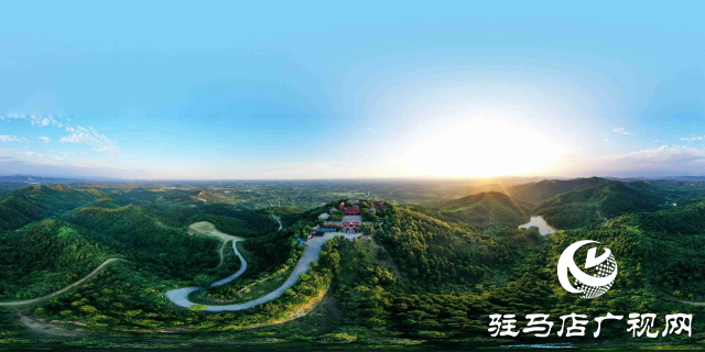 探尋河南泌陽，感受文明縣城里的美麗家鄉(xiāng)風情