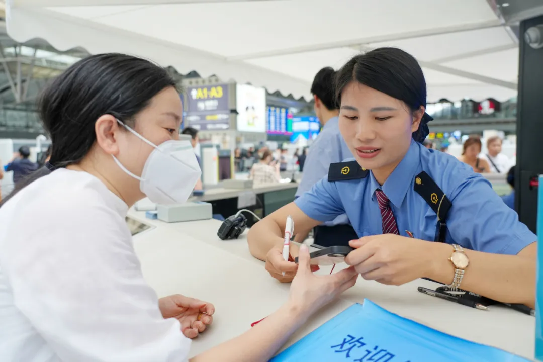 應屆畢業(yè)生，還能享受學生優(yōu)惠票嗎？