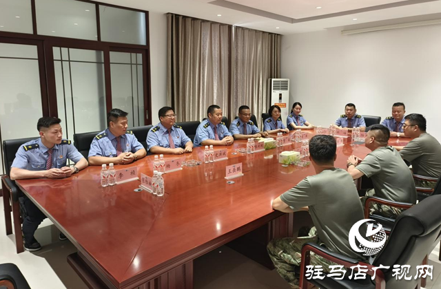 駐馬店車務(wù)段開(kāi)展慶“八一”主題黨日活動(dòng)