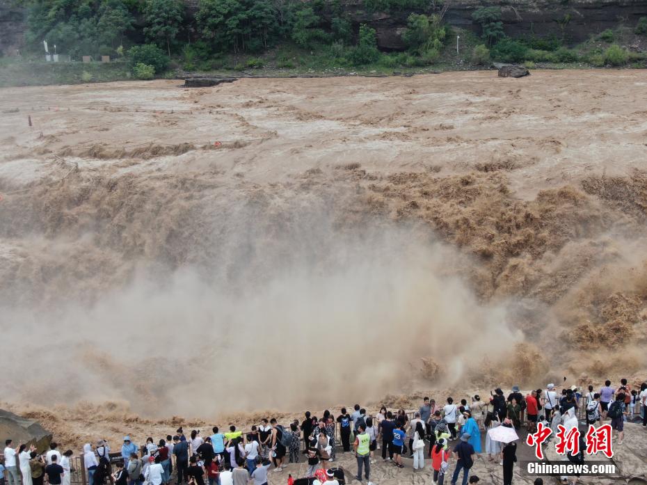 山西壺口瀑布&ldquo;金瀑飛流&rdquo;迎來(lái)最佳觀賞期