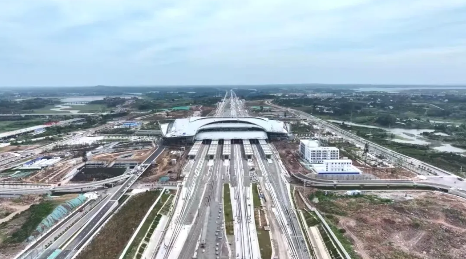 兩條設(shè)計(jì)時(shí)速350公里高鐵建設(shè)，有新進(jìn)展！