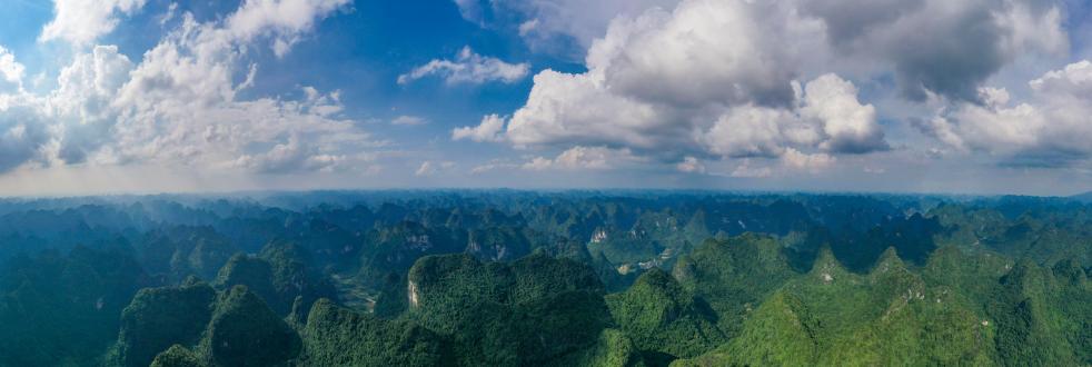 時(shí)光相冊丨弄拉的重生：荒山披綠 窮嶺生金