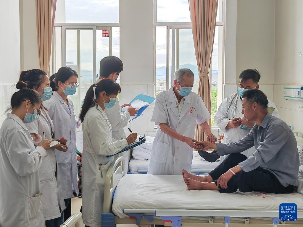 中央宣傳部、國(guó)家衛(wèi)生健康委聯(lián)合發(fā)布2024年“最美醫(yī)生”