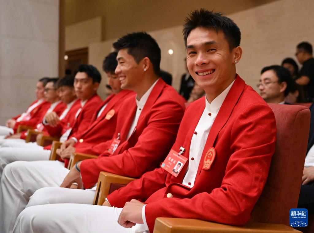 第33屆夏季奧運(yùn)會中國體育代表團(tuán)總結(jié)大會在京舉行