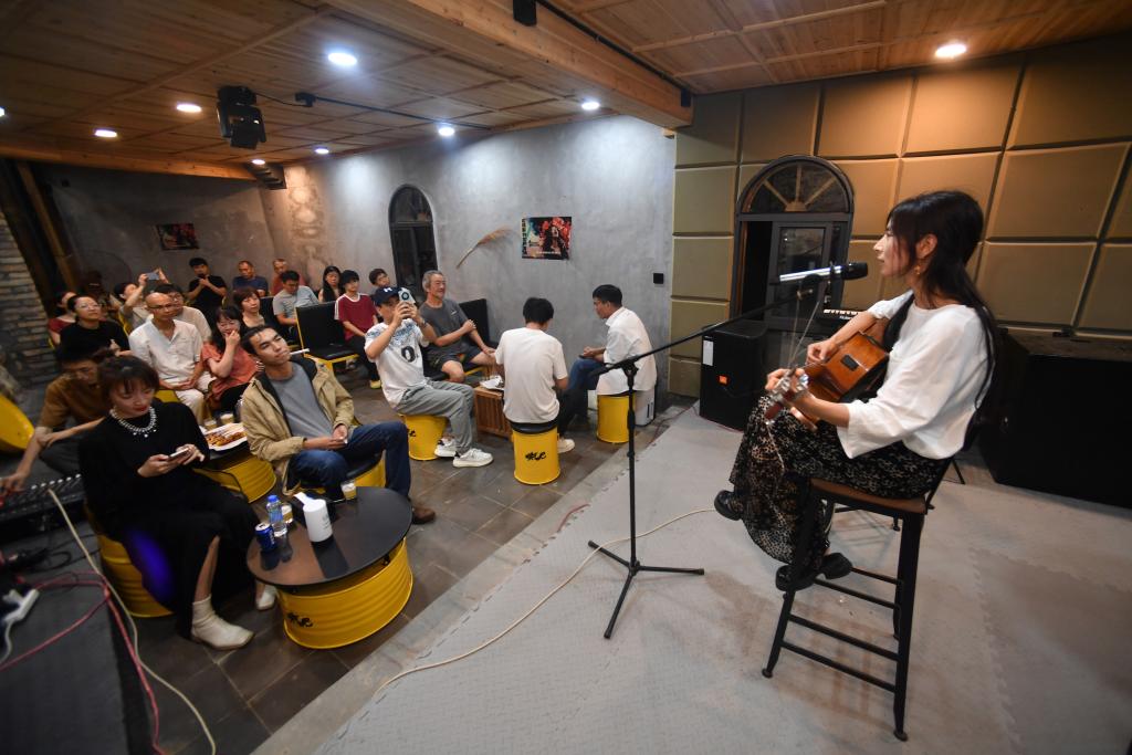 文化中國行·傳統(tǒng)村落人文影像志|鄉(xiāng)愁歸處——一個(gè)文創(chuàng)古村的活化復(fù)興