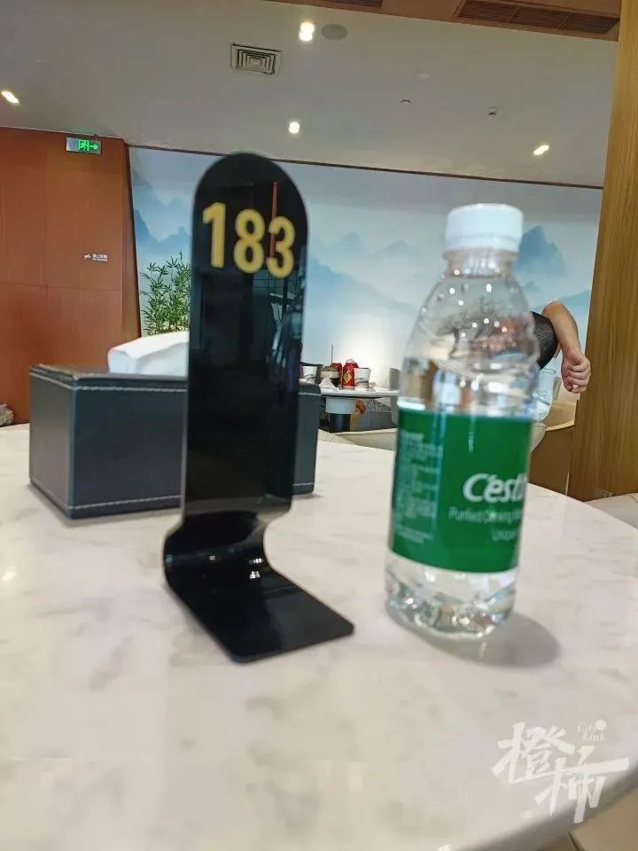 29元坐高鐵商務座免費吃40元盒飯？12306：確有此事