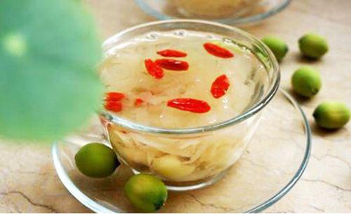 夏末秋初 多吃滋陰潤(rùn)肺食物