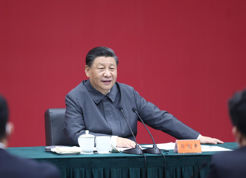 圖文故事丨習(xí)近平總書記同人民教師在一起