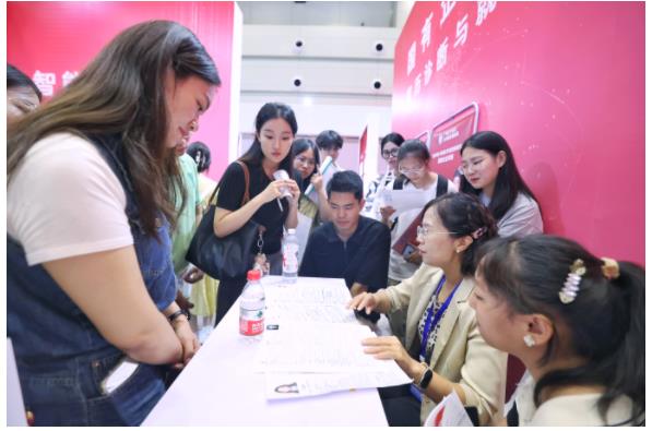 人才總量超1400萬人！7年，河南招才引智內(nèi)涵升級&ldquo;換擋&rdquo;