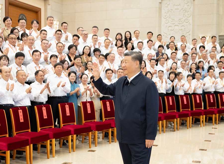 習(xí)近平在全國教育大會上強調(diào) 緊緊圍繞立德樹人根本任務(wù) 朝著建成教育強國戰(zhàn)略目標(biāo)扎實邁進(jìn)