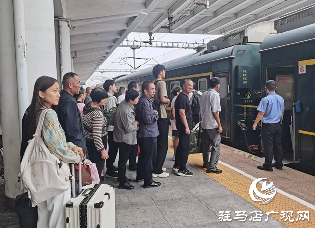 中秋假期來臨 駐馬店車務段全力保障旅客出行
