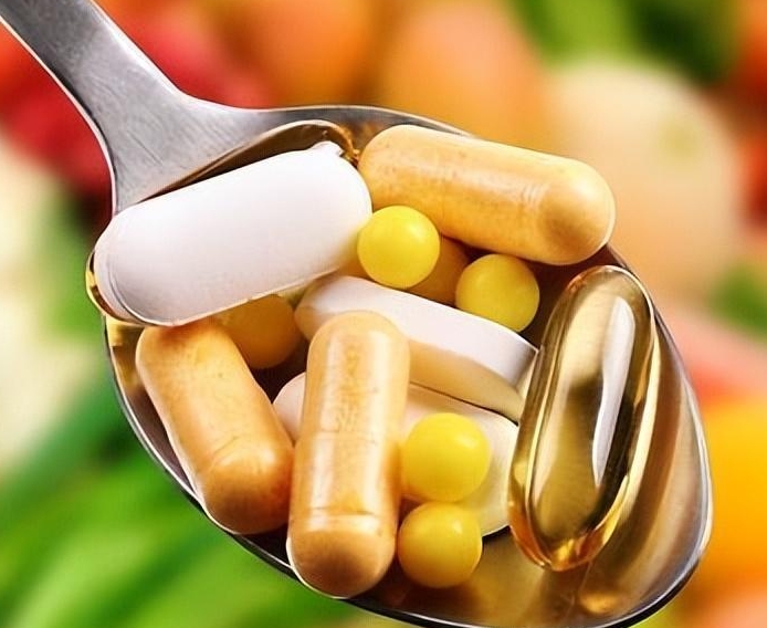 專(zhuān)家提醒：自行服用保健品，小心傷肝