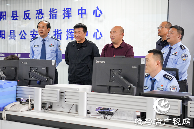 泌陽縣委副書記、縣長朱東升國慶節(jié)看望慰問一線工作人員、調(diào)研項(xiàng)目建設(shè)