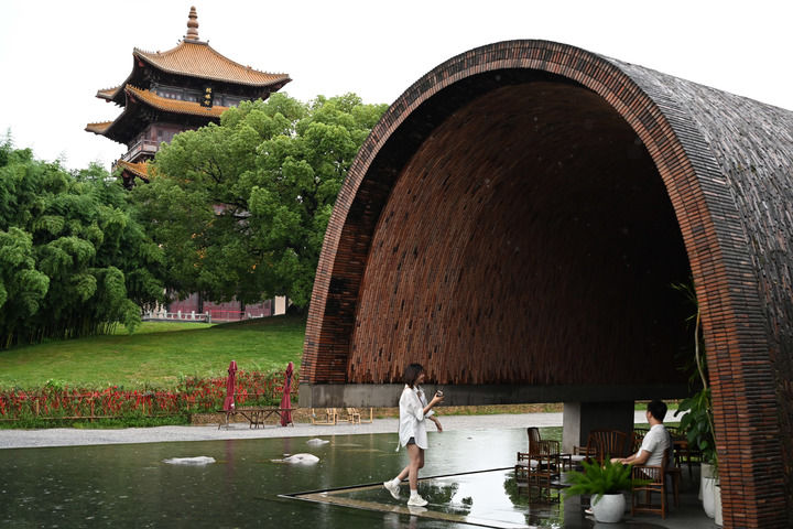 為強(qiáng)國建設(shè)、民族復(fù)興注入強(qiáng)大精神力量——以習(xí)近平文化思想引領(lǐng)宣傳思想文化事業(yè)發(fā)展一年間