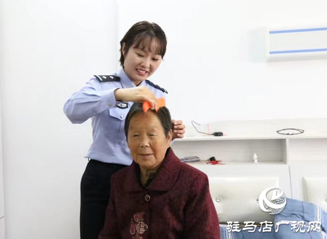 新蔡縣公安局開展尊老敬老愛老活動(dòng)