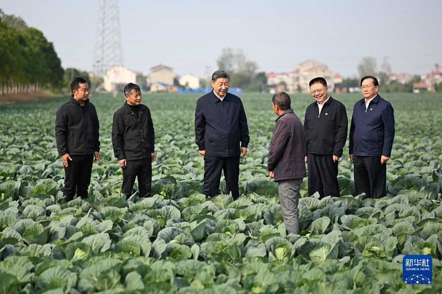 習(xí)近平在湖北考察時強(qiáng)調(diào) 鼓足干勁奮發(fā)進(jìn)取 久久為功善作善成 奮力譜寫中國式現(xiàn)代化湖北篇章