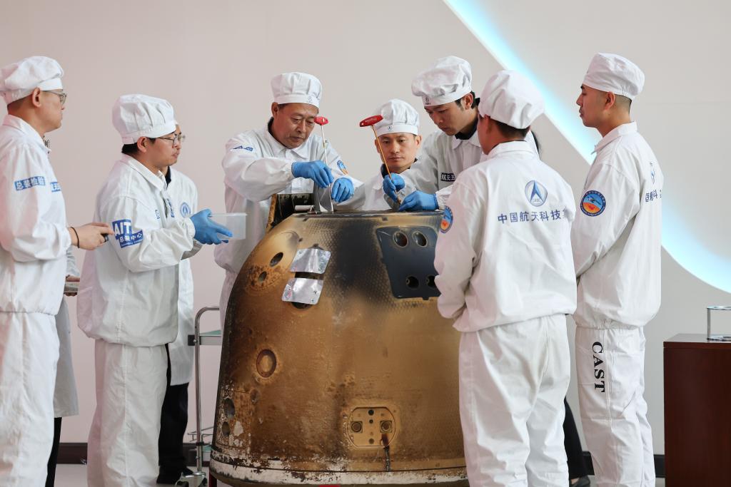 “時間”刻度里的2024
