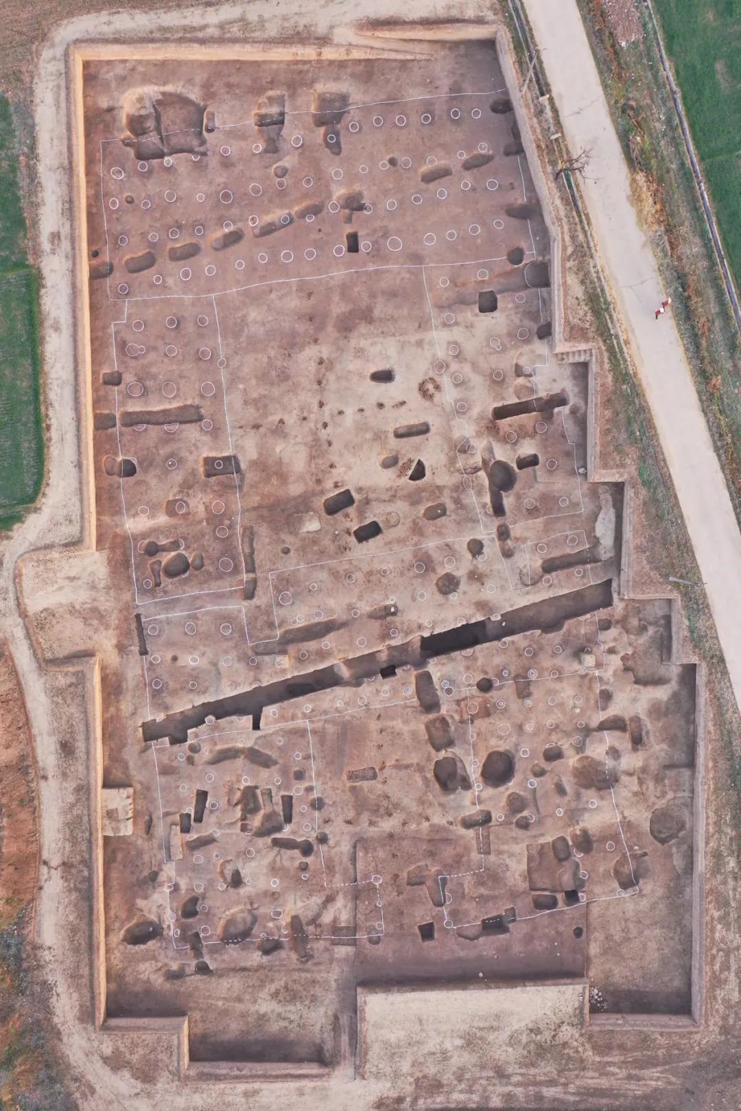 重大發(fā)現(xiàn)！首次出土有&ldquo;秦人&rdquo;字樣甲骨