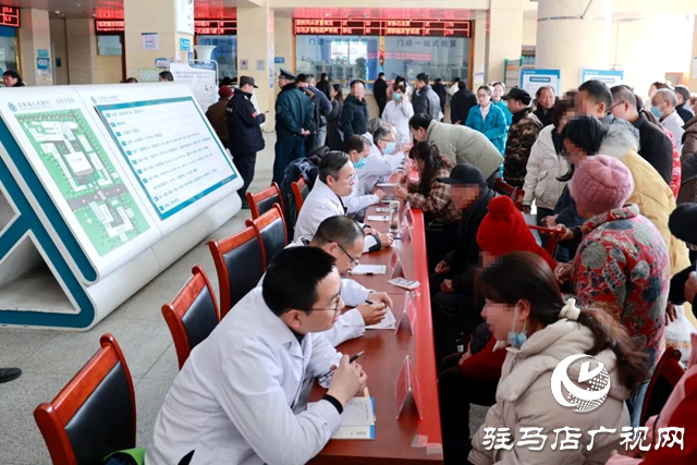 駐馬店市中心院專家團走進(jìn)上蔡縣人民醫(yī)院