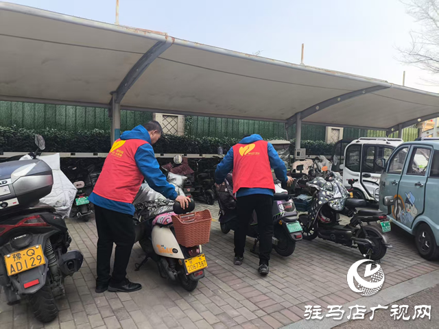 碧桂園清月灣：黨建賦能物業(yè)服務(wù)升級 紅色物業(yè)架起黨群連心橋