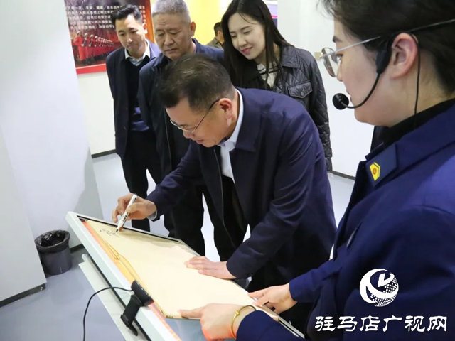 濮陽市總工會(huì)一行到駐馬店市工人文化宮觀摩交流
