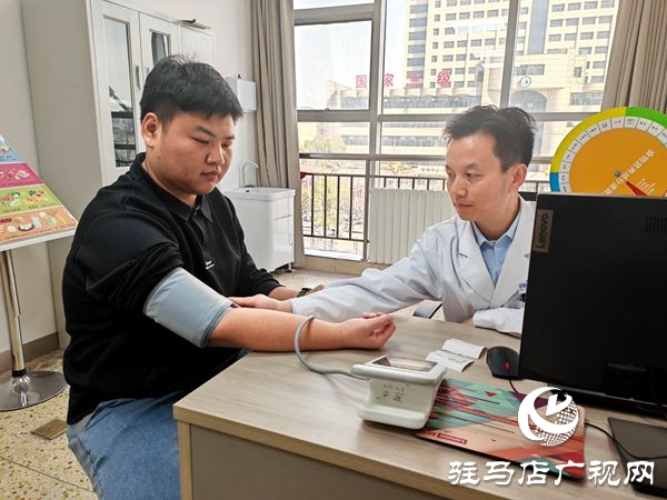  平輿縣人民醫(yī)院減重門診正式開診 全市縣級醫(yī)院首家科學(xué)助力市民健康享“瘦”