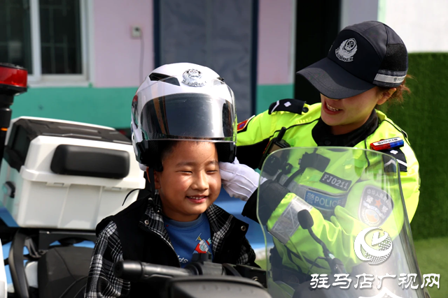 交警萌娃童行學(xué)安全！全國(guó)安全教育日護(hù)航幼兒成長(zhǎng)
