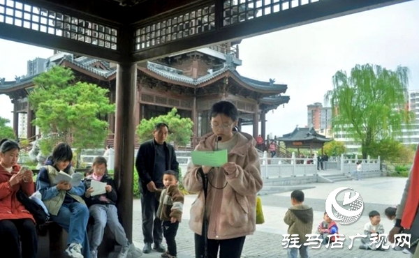 2025年平輿縣圖書(shū)館開(kāi)展“輿”見(jiàn)最美讀書(shū)人閱讀活動(dòng)